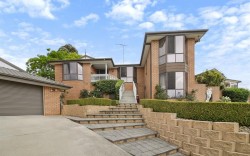 5 Exmoor Pl, Blairmount NSW 2559, Australia