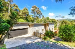 23 Hayes Road, Henderson Valley, Auckland, New Zealand 0612