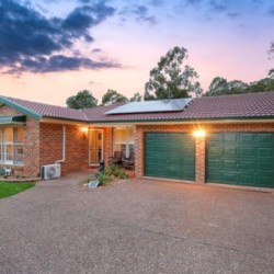 11 Juniper Place, Farmborough Heights, NSW 2526, Australia