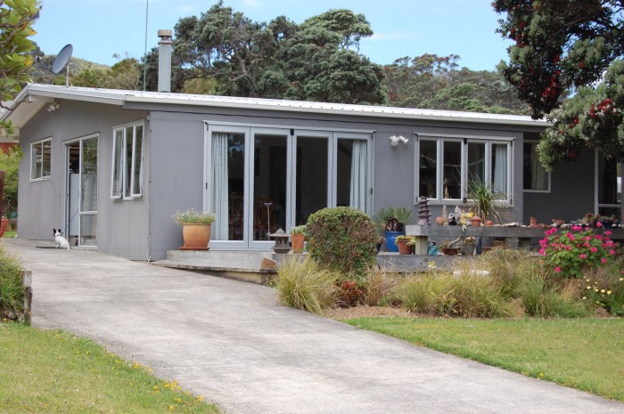 270 Shoal Bay Rd, Great Barrier Island 0991, New Zealand