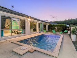 6 Warrandyte Street, Upper Coomera, QLD 4209, Australia