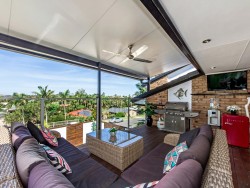 7 Jancoon Court, Carrara, QLD 4211, Australia