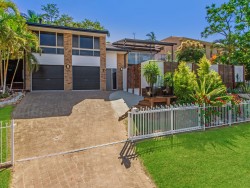 7 Jancoon Court, Carrara, QLD 4211, Australia