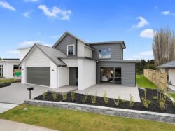 12 Clifford Close, Cambridge, Waipa, Waikato, NewZealand