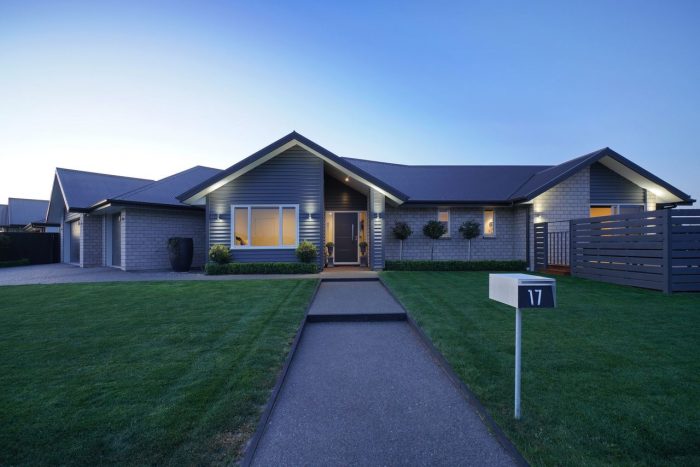 17 Carmichael Street, Rangiora, Waimakariri,Canterbury 7400, New Zealand.