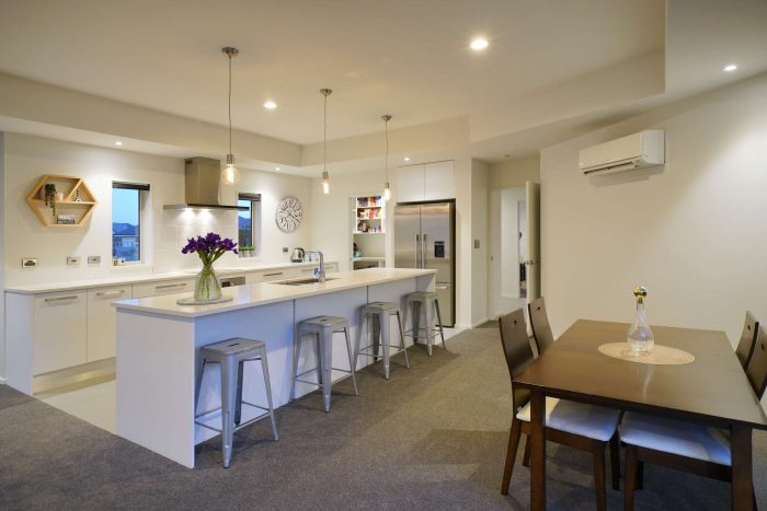 17 Carmichael Street, Rangiora, Waimakariri,Canterbury 7400, New Zealand.