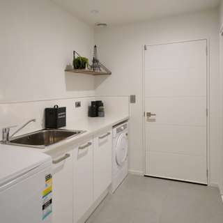 17 Carmichael Street, Rangiora, Waimakariri,Canterbury 7400, New Zealand.