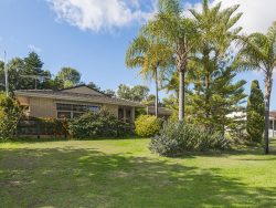 4 Clematis Rd, Woodlands WA 6018, Australia