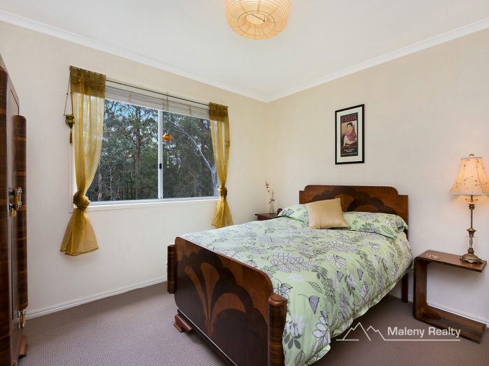 299 Corks Pocket Rd, Reesville QLD 4552, Australia