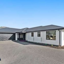 31 Hyde Place, Halswell, Christchurch City 8025,Canterbury, New Zealand