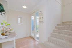 44 Rollinson Rd, North Coogee WA 6163, Australia