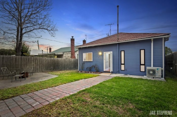 6 Robbs Rd, West Footscray VIC 3012, Australia