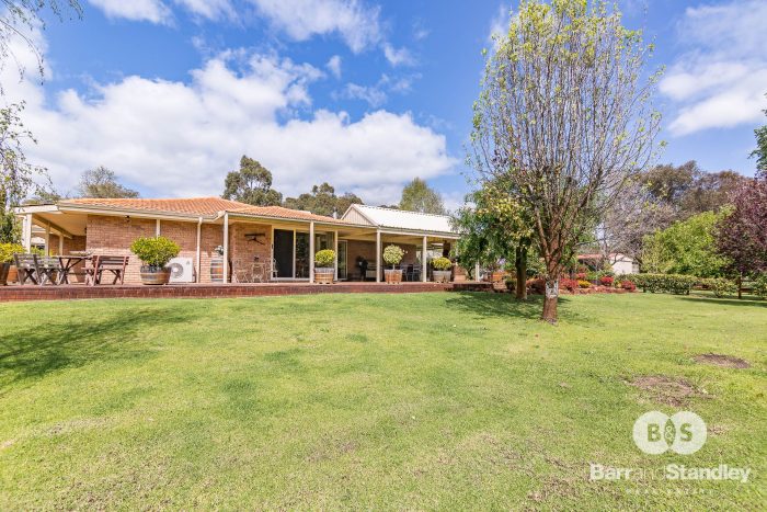 44 Roselea Court, North Boyanup WA 6237, Australia