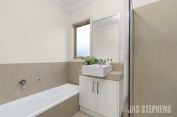 1/10 Swan St,Footscray VIC 3011, Australia