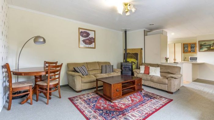 35 Warren Crescent, Hillmorton­, Christchur­ch City, Canterbury, 8025, New Zealand