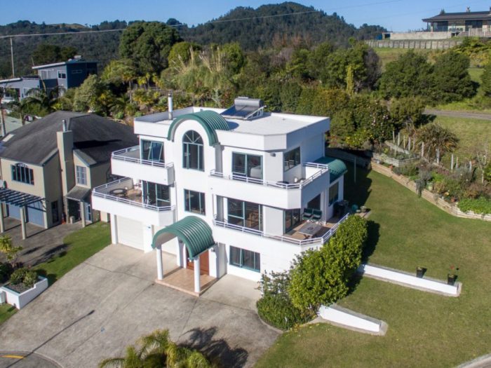 125 Pacific View Drive, Whangamata, Thames-Coromandel, Waikato