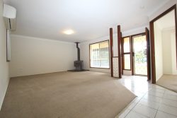 13 Colombard Pl, Heritage Park QLD 4118, Australia