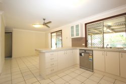 13 Colombard Pl, Heritage Park QLD 4118, Australia