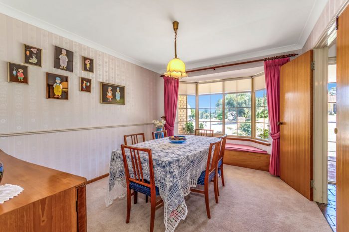35 Peregrine Drive KINGSLEY WA 6026 Australia