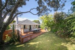 15 Fickling Avenue, Hillsborou­gh, Auckland City, Auckland, 1041, New Zealand