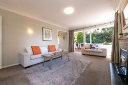 15 Fickling Avenue, Hillsborou­gh, Auckland City, Auckland, 1041, New Zealand