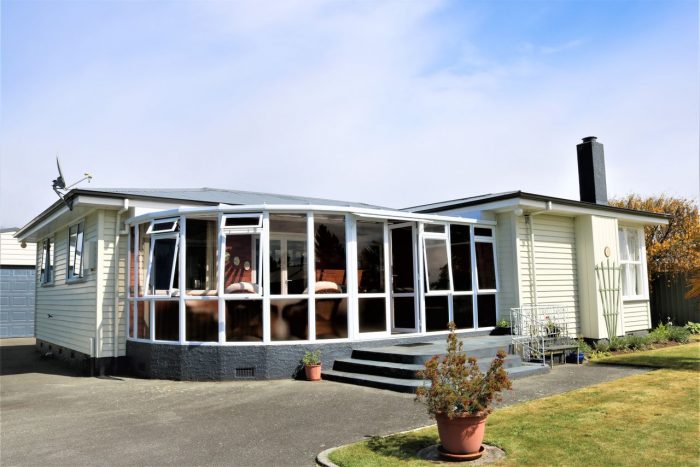 22 Freestone Place, Manapouri, Southland, 9679, New Zealand