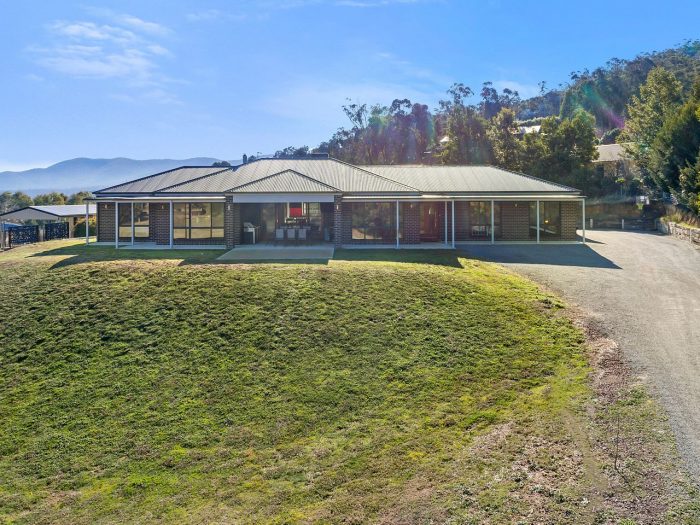 235 Mummery Rd Myrtleford VIC 3737, Australia