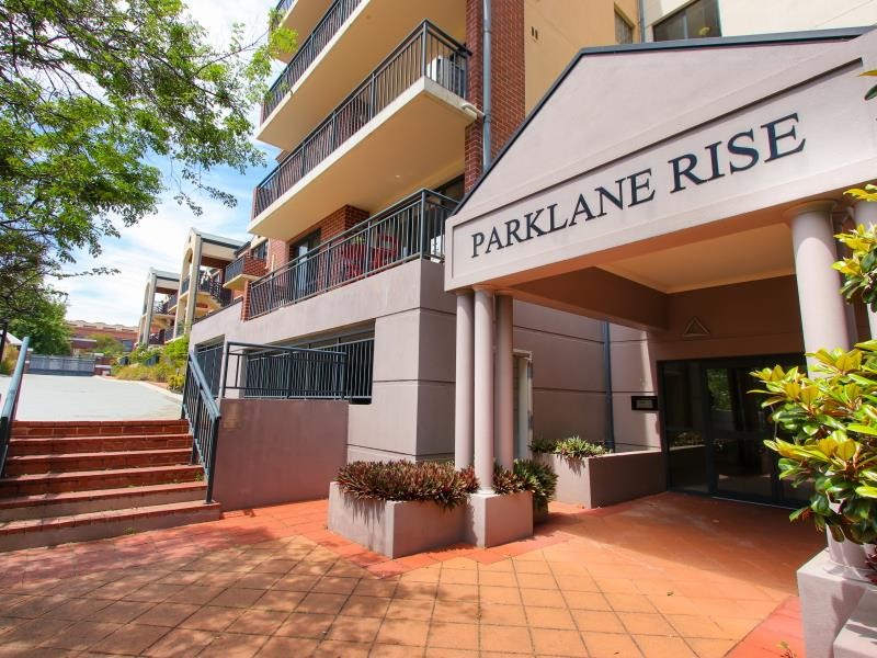 1/10 Pendal Ln, Perth WA 6000, Australia