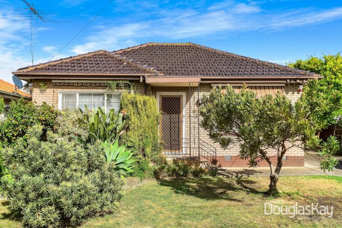 3 Chelsey St, Ardeer VIC 3022, Australia