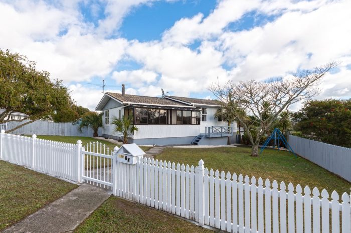 10 Silver Birch Rise, Henderson, Waitakere City, Auckland, 0612, New Zealand