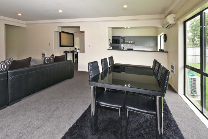 3 Limes Avenue, Parklands, Christchurch City, Canterbury, 8083, New Zealand