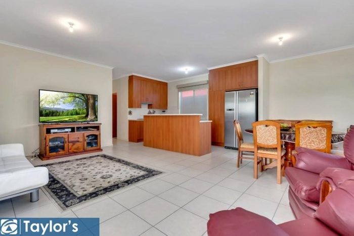 9 Bulford Street Elizabeth North SA 5113 Australia