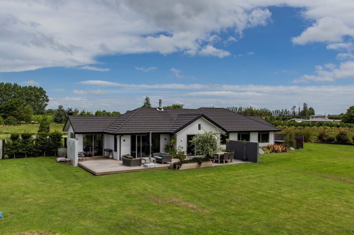 14 Orchard Place, Clarkville­, Waimakarir­i, Canterbury, 7691, New Zealand