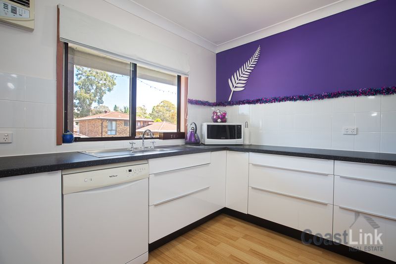 26 Natuna Ave, Budgewoi NSW 2262, Australia