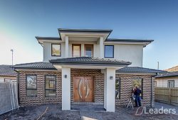 1/1 Thompson St, Clayton VIC 3168, Australia