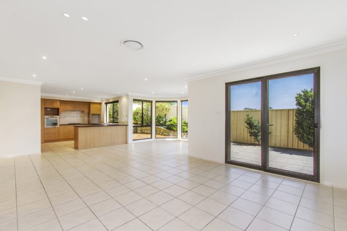4 Lily Ln, Woongarrah NSW 2259, Australia