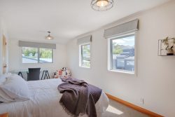 16 Commodore Parry Road, Castor Bay, North Shore City, Auckland, 0620, New Zealand