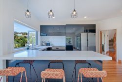 16 Commodore Parry Road, Castor Bay, North Shore City, Auckland, 0620, New Zealand