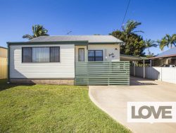 21 York Cres, Belmont North NSW 2280, Australia