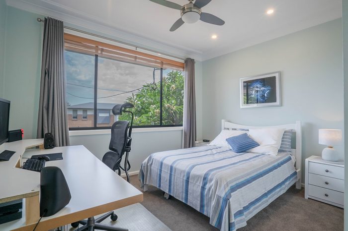 6 Albert St, Valentine NSW 2280, Australia