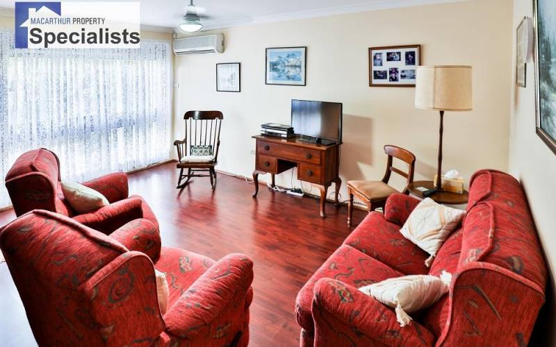 24 Chaperon Cres, Minto NSW 2566, Australia