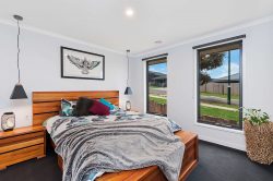 3 Learmonth Cl, Dennington VIC 3280, Australia