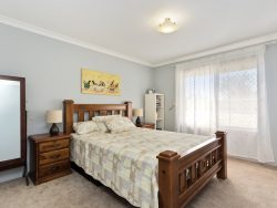 52 Bert St, Gosnells WA 6110, Australia