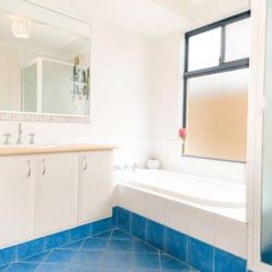 10 Tobar Rd, Dalyellup WA 6230, Australia