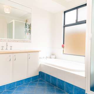 10 Tobar Rd, Dalyellup WA 6230, Australia