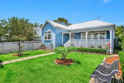 3 Deakin St, Oak Flats NSW 2529, Australia