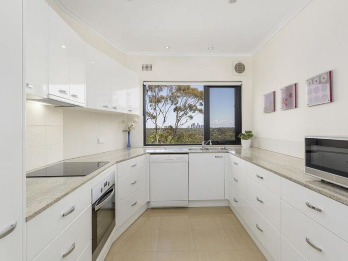73 Arthur St, Forestville NSW 2087, Australia