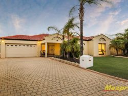 7 Westringia Retreat, Canning Vale WA 6155, Australia