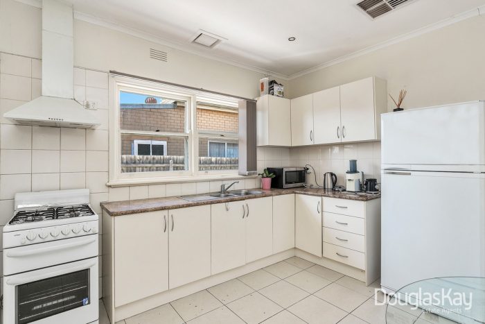 54 Stanhope St, West Footscray VIC 3012, Australia