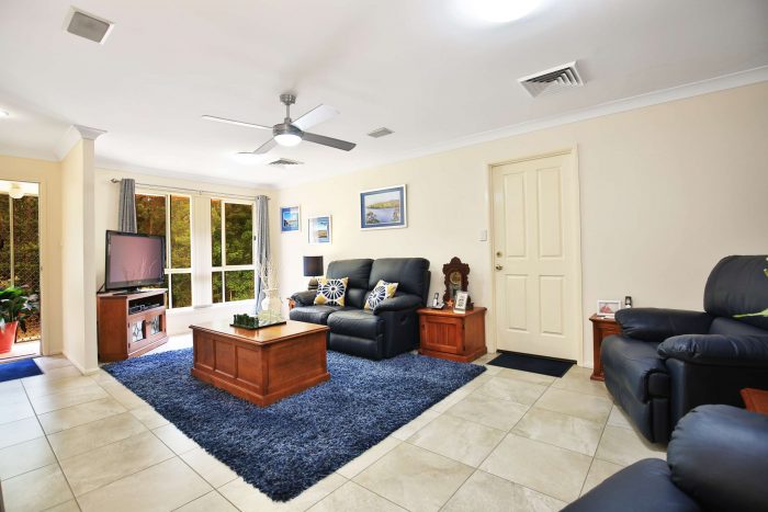 131 Warren Ave, North Nowra NSW 2541, Australia